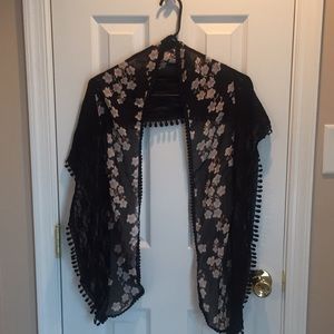 Floral and lace scarf